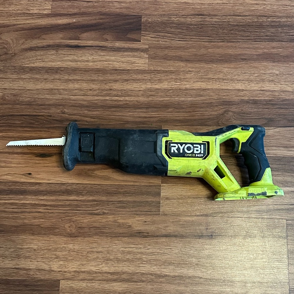 Ryobi One+ HP 18V Brushless Reciprocating Saw (Tool Only) PBLRS01